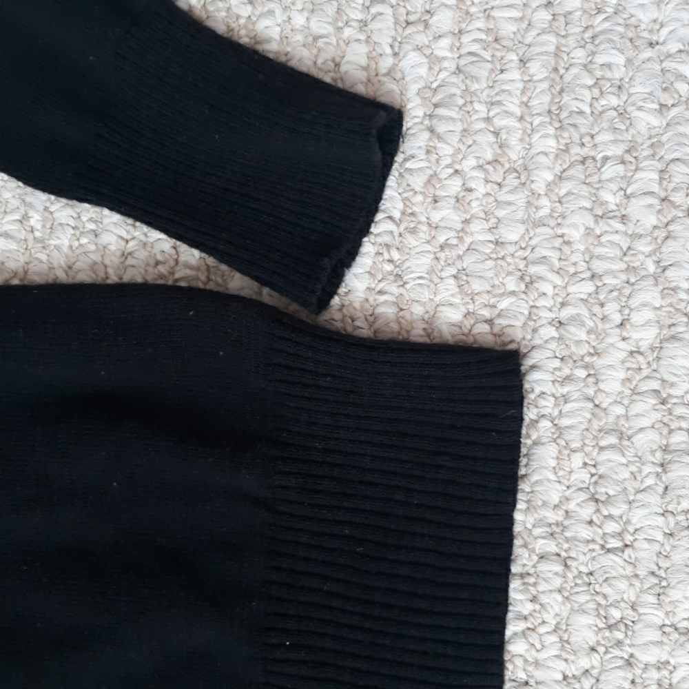 Mossimo Black J'ADORE Sweater Size Small - Picture 4 of 13